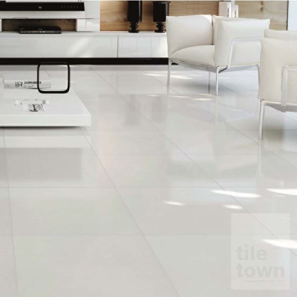 Artic White - Living Space