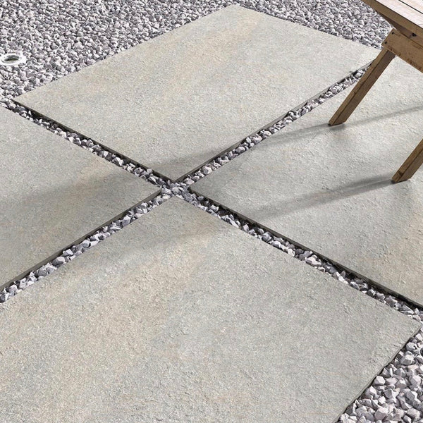 Hazle Stone 20mm