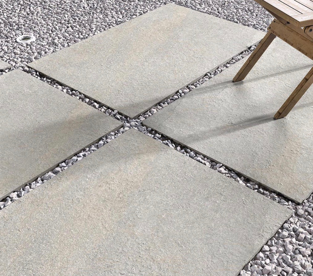 Hazle Stone 20mm