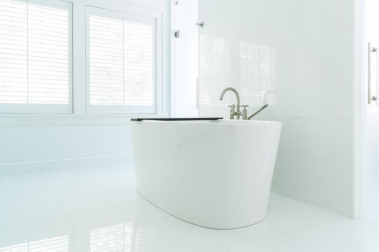 Artic White - Bathroom