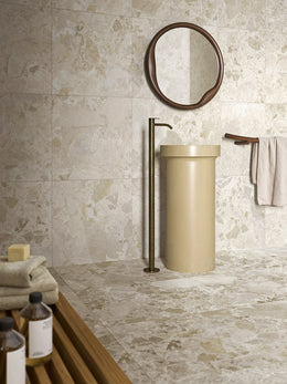 Rock Stone White lifestyle image