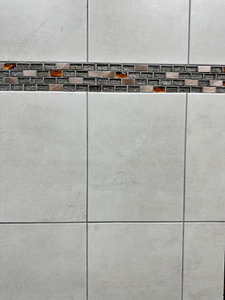 Futura Bianco 25x33cm