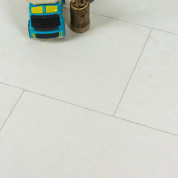 Antalya Cream Limestone Tile - Tumbled Edge tile image