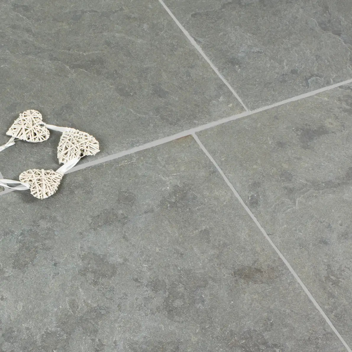 Dust Grey Limestone Tile tile image