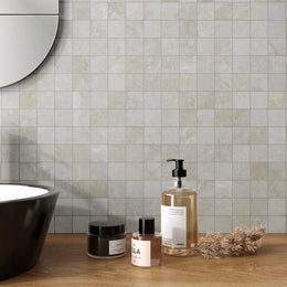 Lydia Classico Travertine Mosaic Tile - Unfilled Tumbled Edge image 3
