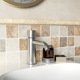 Lydia Classico Travertine Pencil Border Tile image 2
